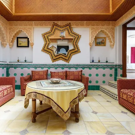 Margarita Villa *